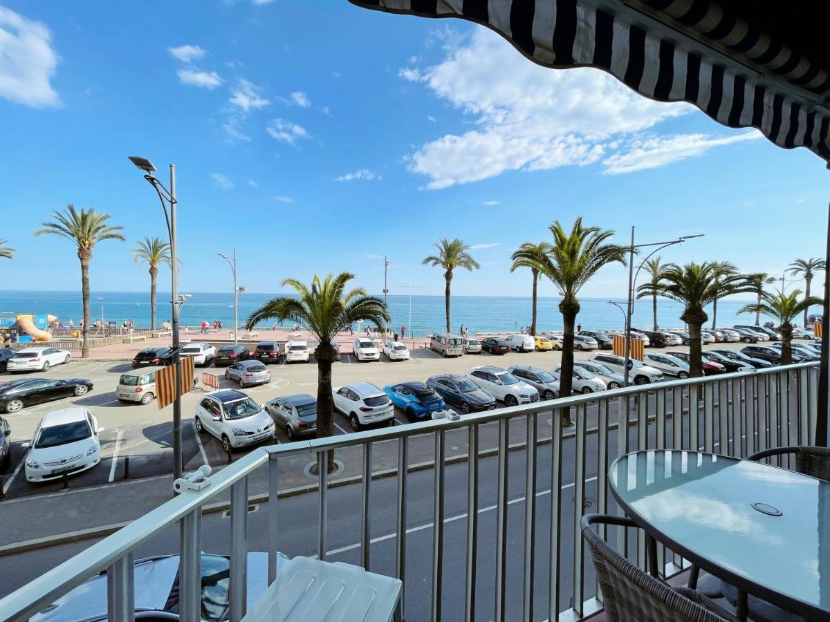 Happy Lloret Lloret de Mar Exterior photo